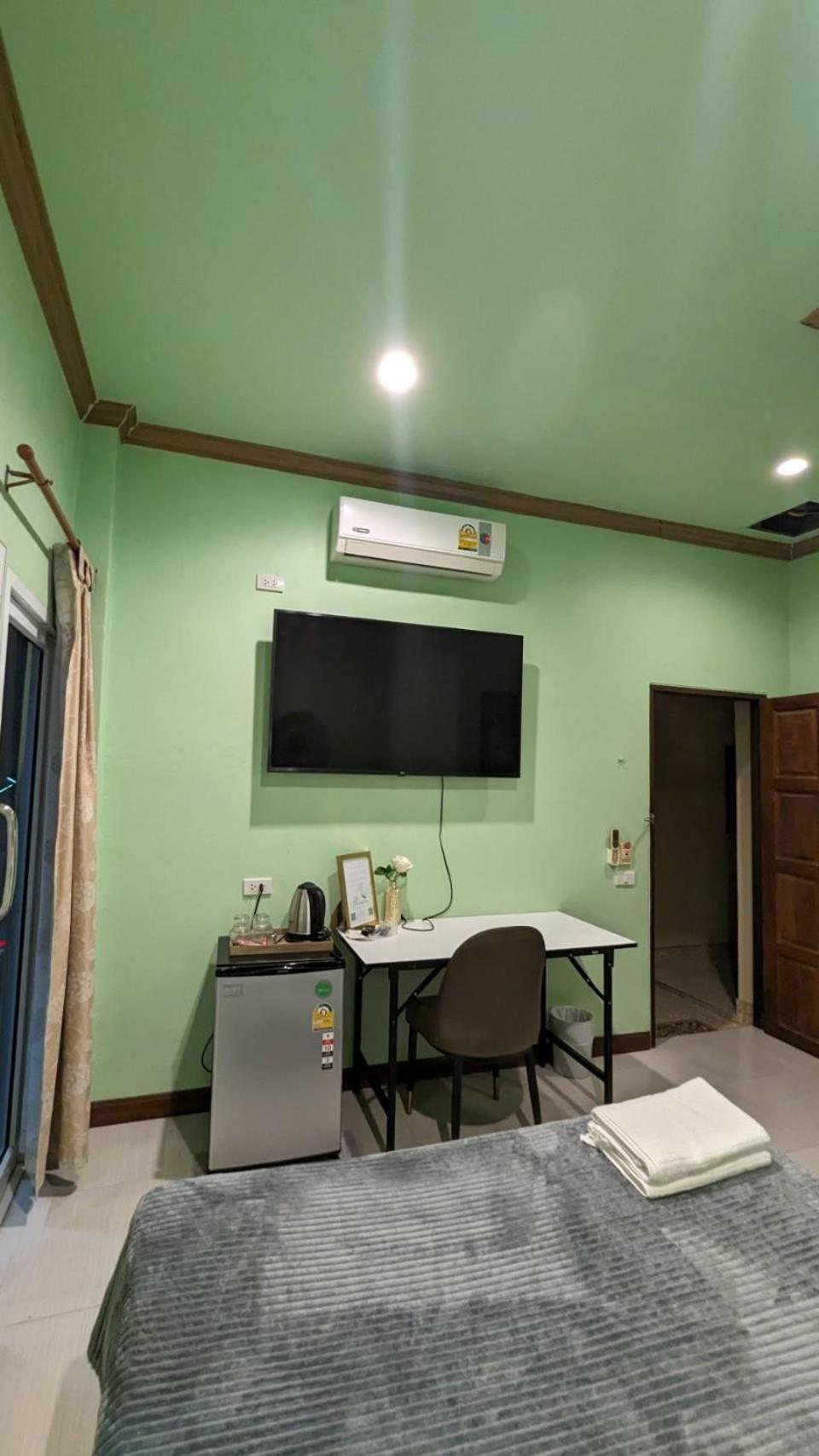 Passion Nai Harn Bed & Breakfast Exterior photo