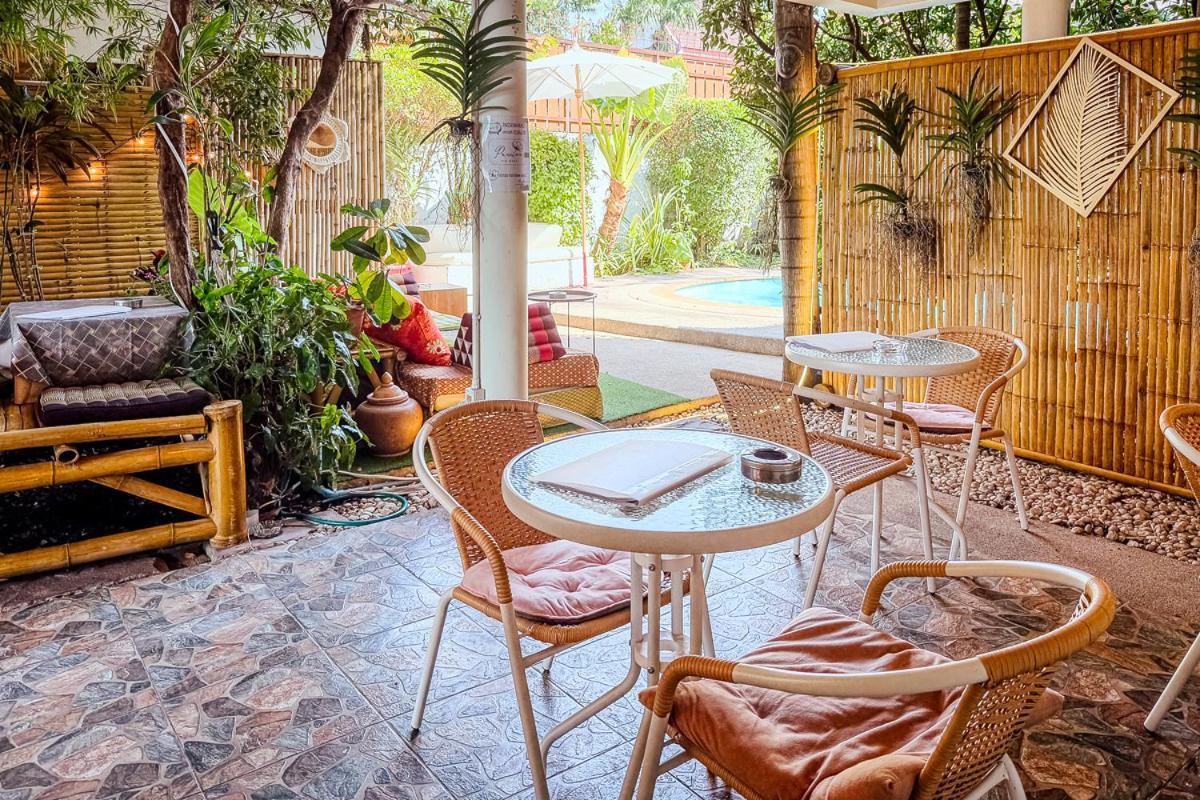 Passion Nai Harn Bed & Breakfast Exterior photo