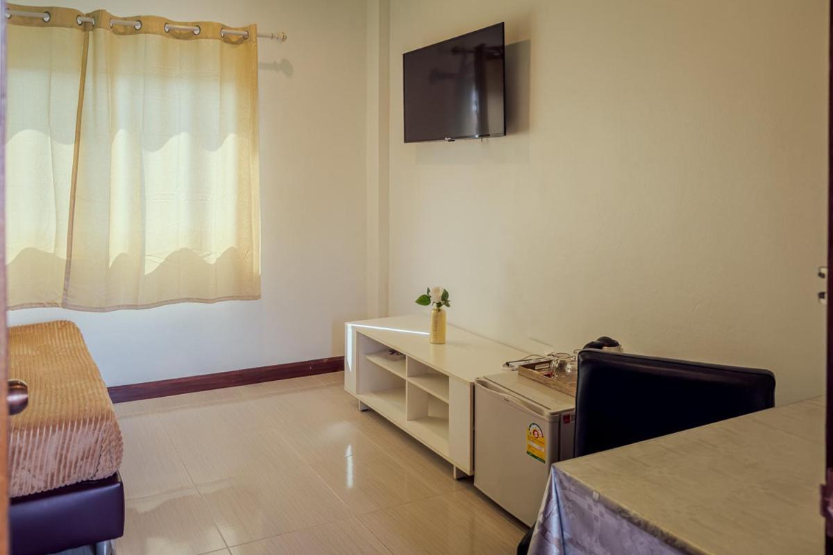 Passion Nai Harn Bed & Breakfast Room photo