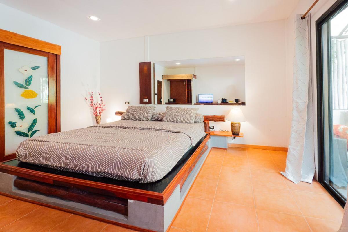 Passion Nai Harn Bed & Breakfast Room photo